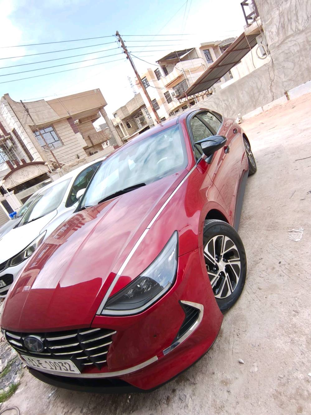 حادث فقط بنيد بدون ايرباك بدون دواخل حادث سطحي مبدل ومصبوغ فقط
هايبرد
محرك 2000
فئة blue
 رادار نقط عمياء تحديد مسار توقف ذاتي اوتو هولد
 بصمة دخول وتشغيل شفتات ستيرن 
 تشغيل عن بعد
سيارة جديدة بمعنى الكلمة 
ماشية 23 الف كم 
 195 وبيها مجال 
بغداد حي الجهاد 
***********
