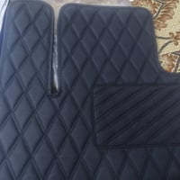 ارضيات سياره عام 5 راكب 5قطع جلد مبطن درجة اولى ام الليبل أوربي  الظهر...