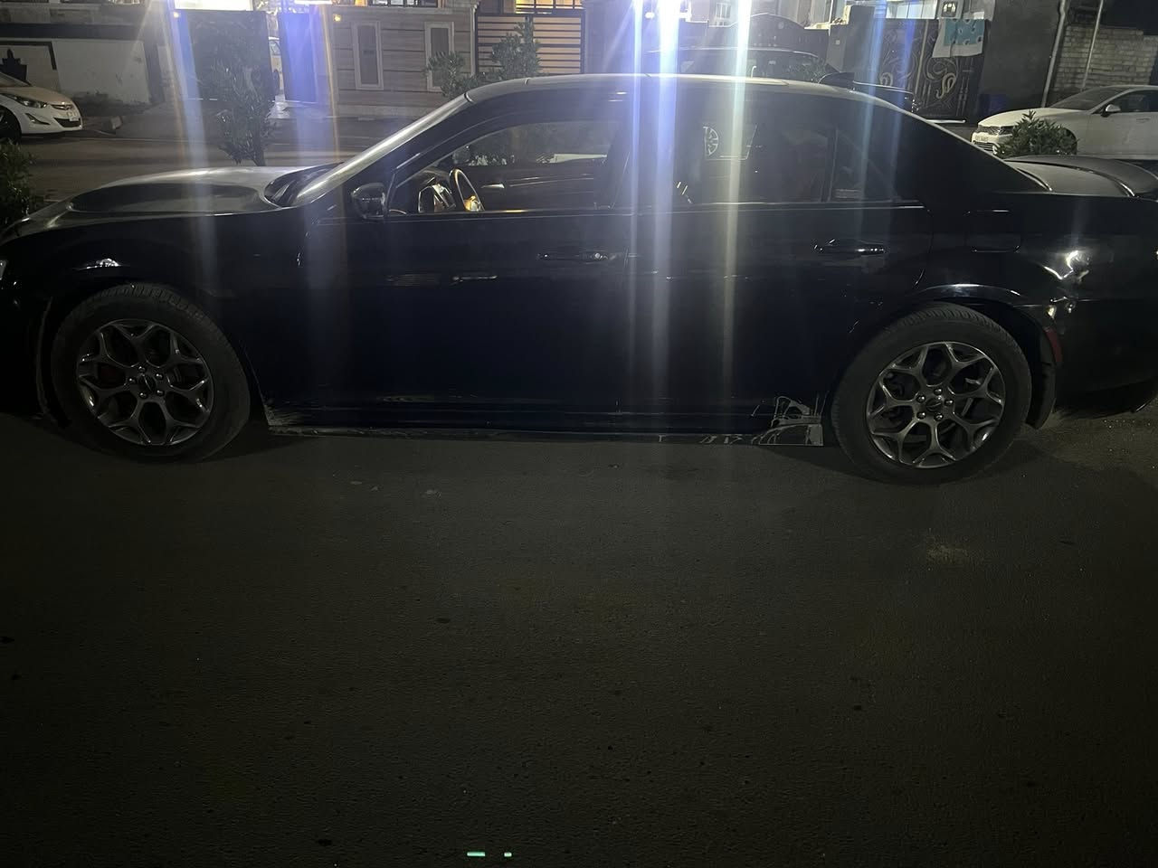 ‏للبيع أوباما موديل 2021 السيارة فول مواصفات ‫واحد عله واحد السياره فول للخير ملاحضه الباب مامبدل بس كين الزكه مالباركود مشليوله انكتبت بلسونار مبدل بس الله شاهد ممبدله والدعايه والبونيد الأصليات موجودات إني حطيت مال اسارتي والصليات موجودات عندي يعني السياره فقط قطعتين صبغ والباقي كفاله السعر 190￼ مكان السياره بغداد البياع وهاذه رقمي ***********
