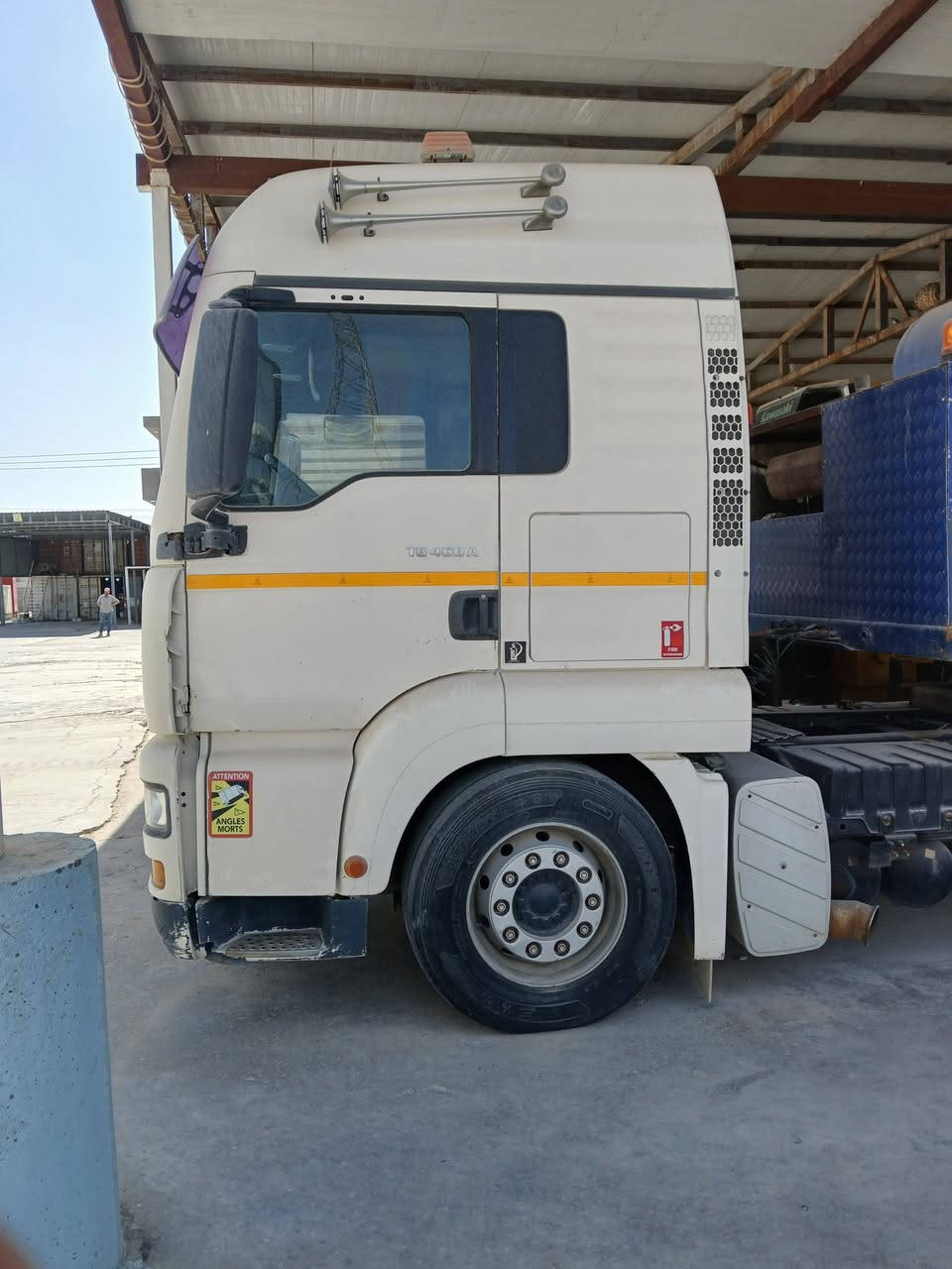 سلام عليكم من رخصت الادمنيه
مان لبيع رقم انبار مربوط صهريج 2005 لستفسار *********** ابو مريم
