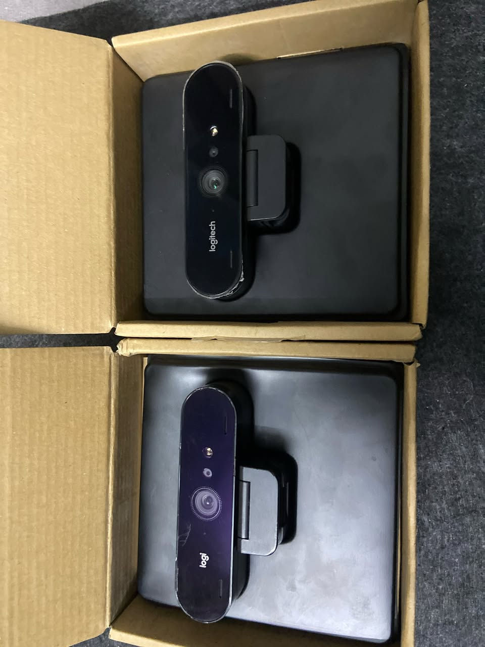 كامرة Logitech Brio 4K Pro  Stream Edition  متوفر قطعتين
نظافة 90% بيهن استخدام بسيط 

كاملة كارتون  وكامرة وكيبل وقاعدة 

سعر القطعة 75 الف قفل ❤️


**إذا كنت صاحب هذا الإعلان وتريد حذفه لأي سبب، رجاءا أرسل رسالة إلى الدعم الفني**