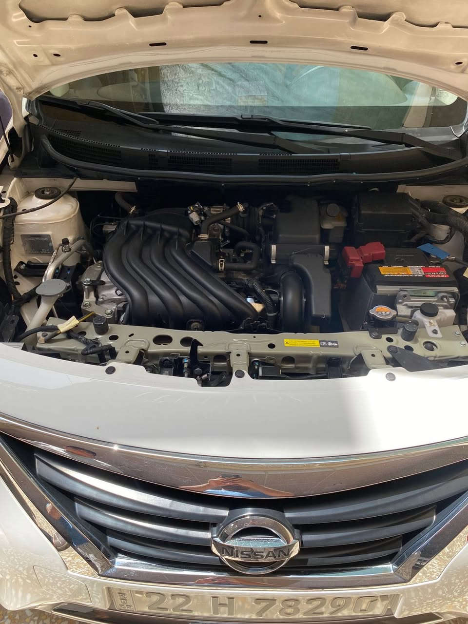 نيسان موديل ٢٣ السياره جاهزه من كلشي وضربتها موجوده بل سونر السعر ١١٣ وبيها مجال مكاني بغداد قرب جامع النداء 
***********
