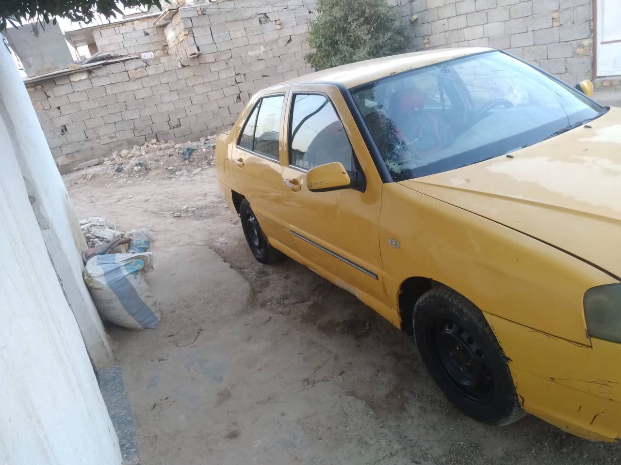 للبيع شيري موديل ١١رقم واسط الماني مشروع وطني سياره حلوه مكينه وكير وصدر جدد السعر 13وبيها مجال العنوان بغداد الستفسار على رقم ***********
