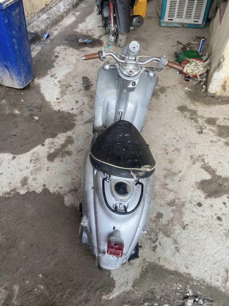 للبيع دراجه سرعه ٦٠ مكينه حلوه #مكانه بابل الحصوه
#السعر١٧٥بيه مجال للاستفسار ***********
