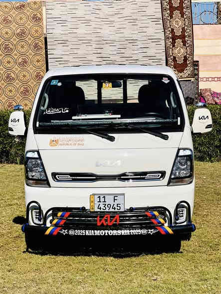 سلام عليكم كيا 2025 رقم بغداد بسمي كفاله عامه ماشيه 13 الف فول سستم بدون ننقص جاهزه حوض ودوشمه ودرع امامي خلفي مكاني بغداد ***********
