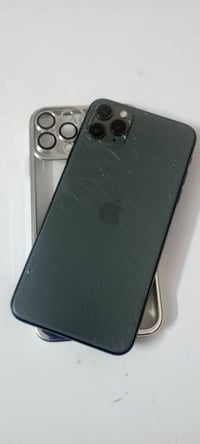 ايفون 11برو ماكس امبدل شاشه اصليه بصمت الوجه واكفه ول ضهر مكسور الذاكر...