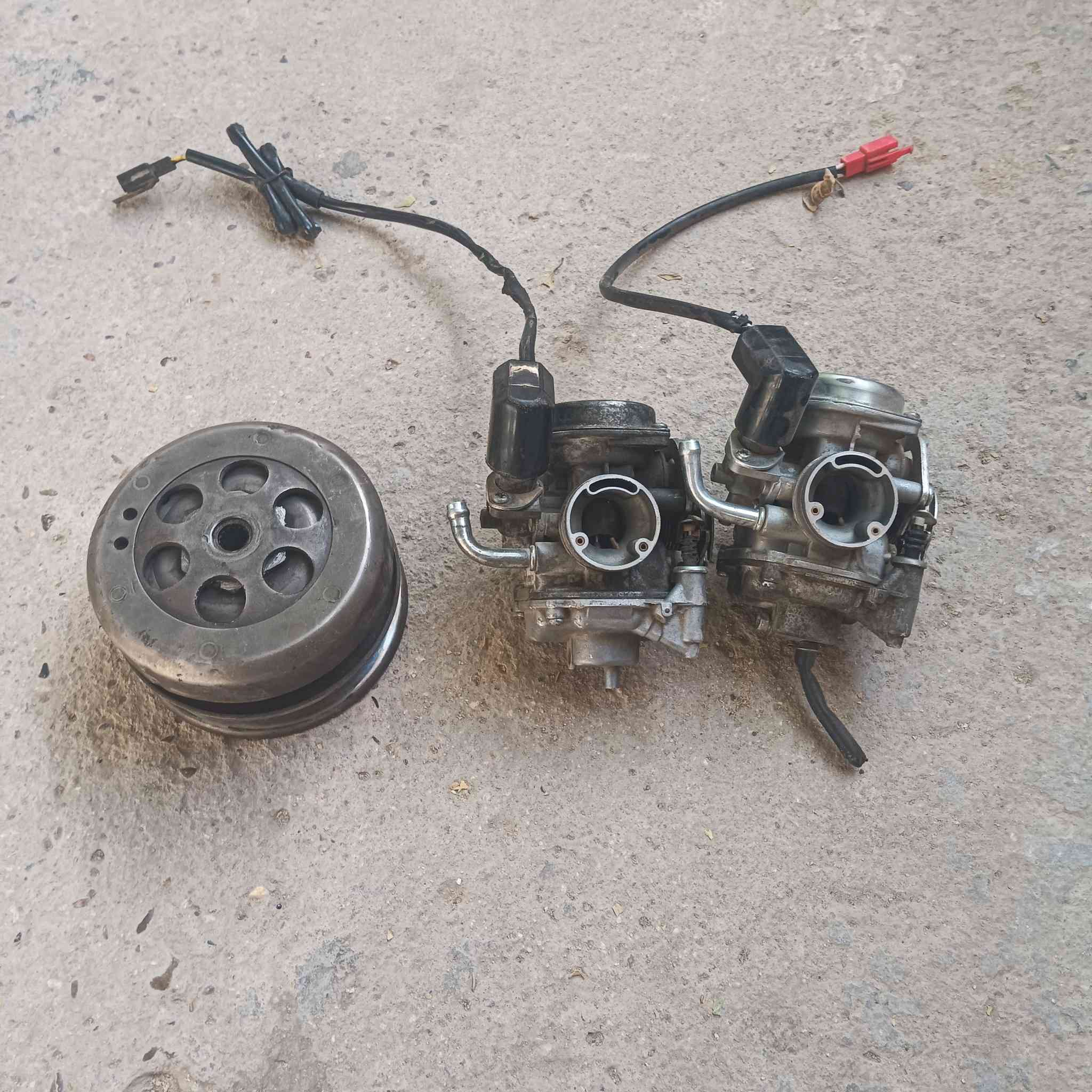 كلج 120بوليس عدلا ب25بي مجال
كابريتر عدد ثنين 120بوليس وعدلا يرهم واحد ب15واحد ب10 تريد ثنينهم احسبهم ب20
ماتواجد علفيس***********
