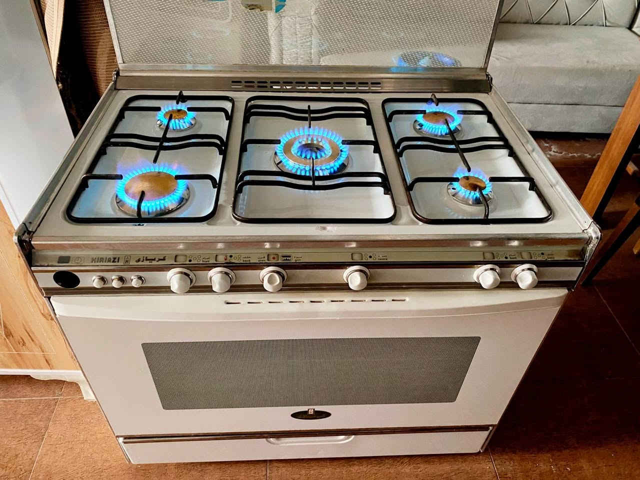 معرض الناي))
أثاث منزلي مستخدم حسب
ماموضح في الصوره
للإستفسار الاتصال على الرقم *********** واتس
او مراسلة البريد الإلكتروني
عنوان سروري قرب ماركة (هه رزان بازارى نوا)
ملاحظه بيع وشراء وتبديل
يوجد توصيل
