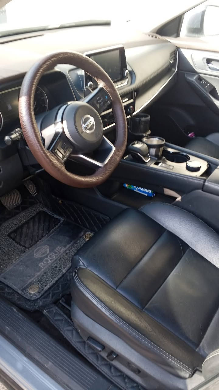 سلام عليكم سياره للبيع نيسان روج موديل2021السياره فول مواصفات
مكينه 4بستم للاستفسار هذا رقم صاحب سياره واتساب
‏‪***********‬‏
*********** واتساب
