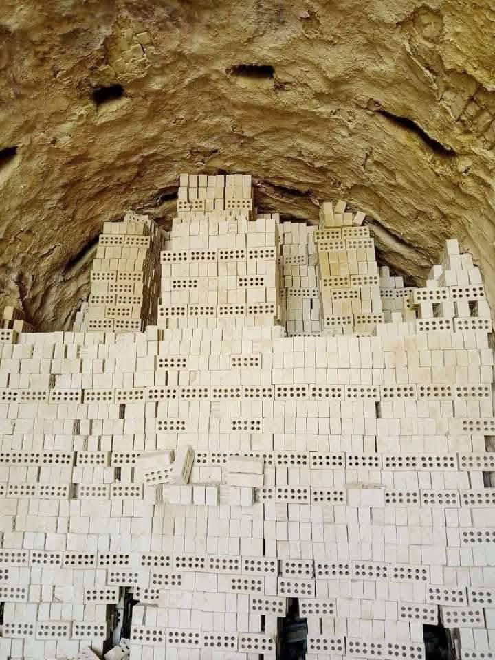 سلام عليكم طابوق جمهوري درجه أوله خالي من الملاح وأسعار مناسبه ستفسر تصال *********** 
***********
