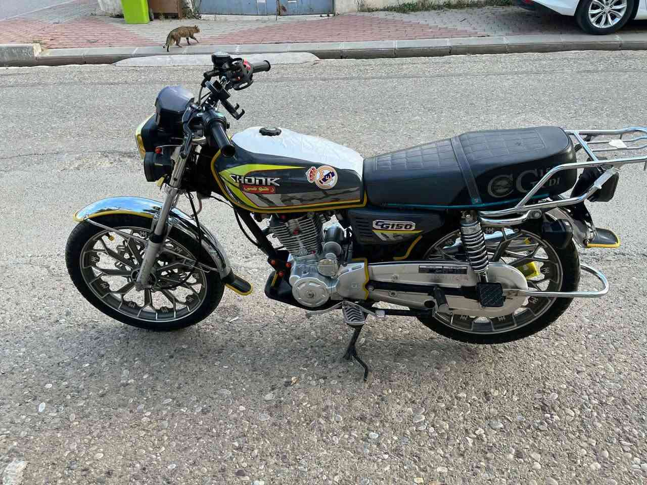 سعر 675 الف، اکو مجال
SHONK CG 150 
بصمە شغال و لایتات و مکینە بشرط فحص


**إذا كنت صاحب هذا الإعلان وتريد حذفه لأي سبب، رجاءا أرسل رسالة إلى الدعم الفني**