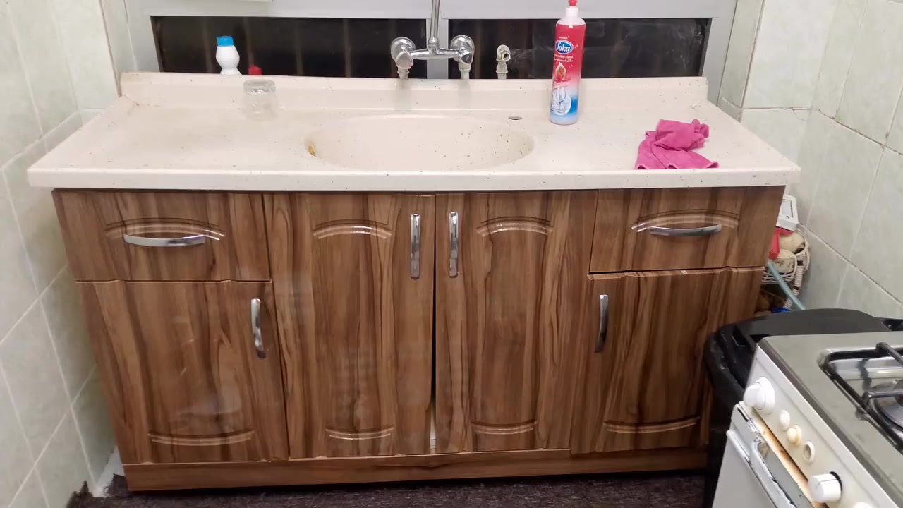 كاونتر خشب للبيع ***********
