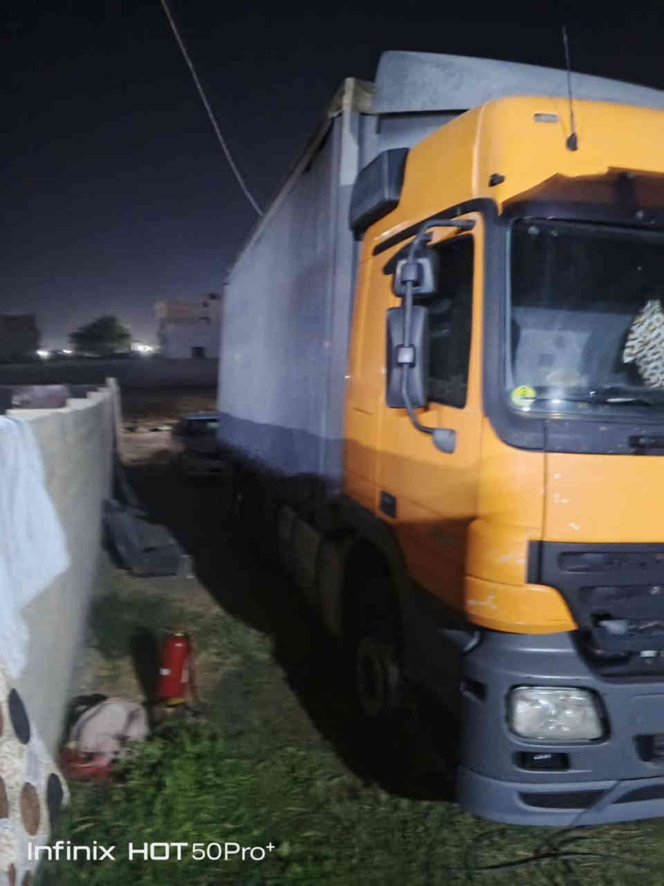 سلام عليكم اكتروز ميكه موديل ٢٠٠٦تفصيل أكثر اتصل عل رقم ***********العنوان صلاح  الدين بيجي
