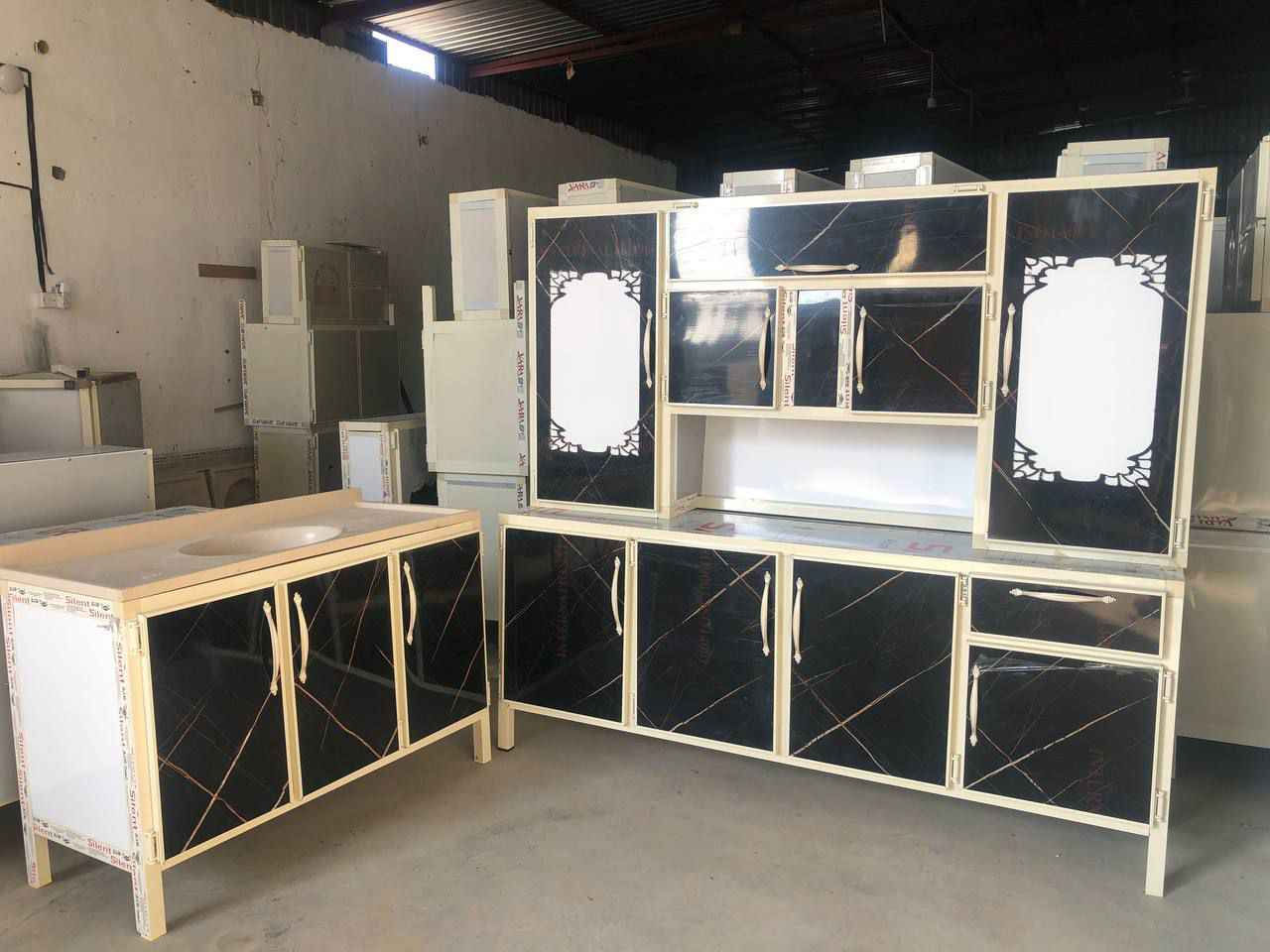 كاونتر ٣ قطع
الارضي والملحق مترين
السنك متر و٢٠ سم

السعر 300 الف

التوصيل  🚚🚚🚚بغداد 10

ناصرية // 20  الف
بصرة //    25 الف بغداد, العراق


**إذا كنت صاحب هذا الإعلان وتريد حذفه لأي سبب، رجاءا أرسل رسالة إلى الدعم الفني**