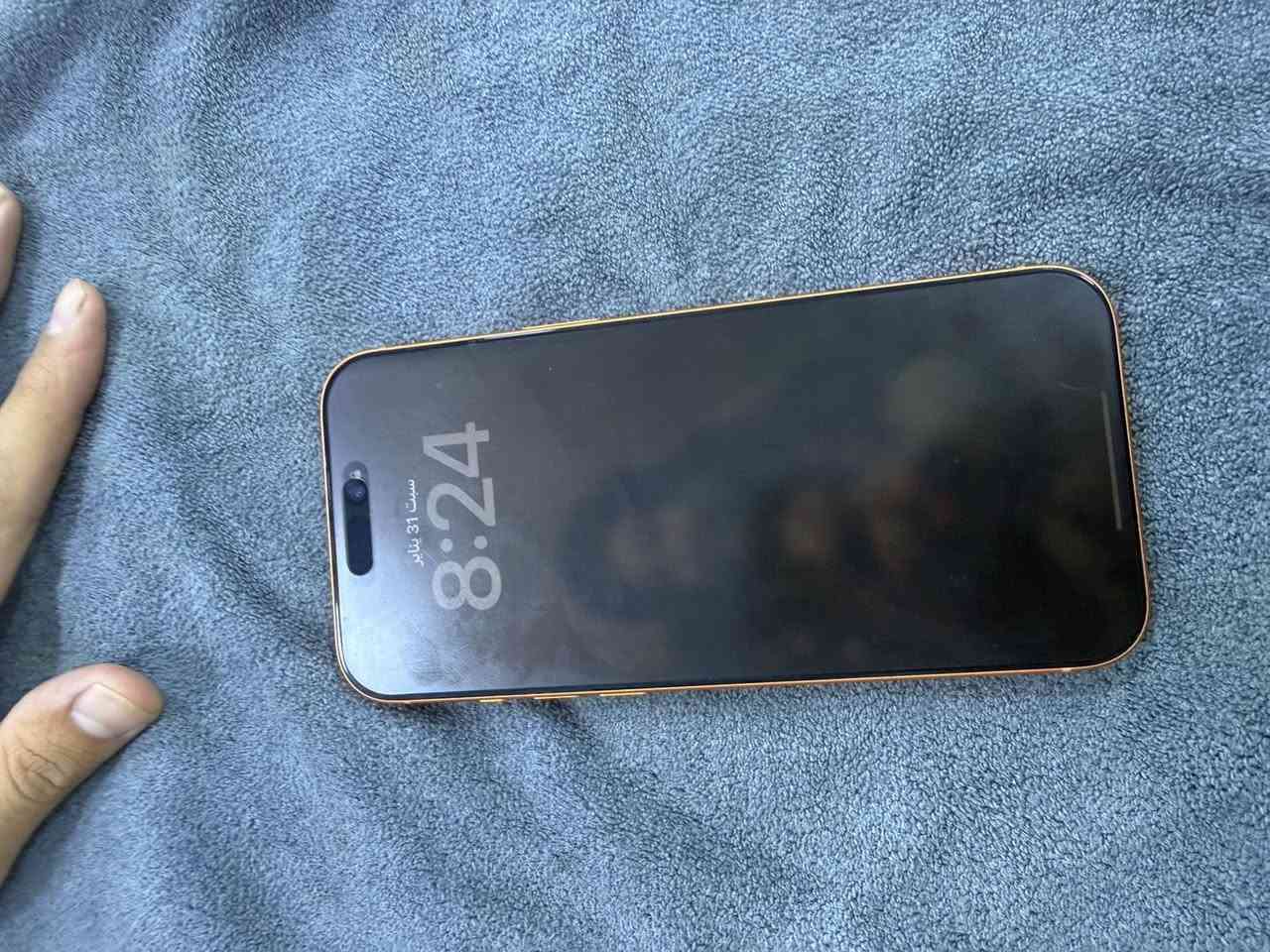 سلام عليكم 17بروماكس ايسيم ذاكره 256مشحون 50مره بطاريه 100جديد صارله اقل شهرين سعره 1750قفل رقمي ***********
