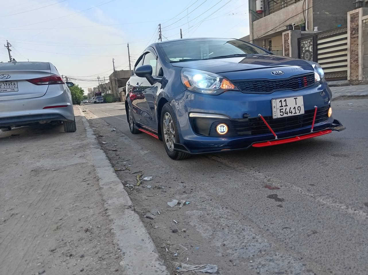 كيا ريو ٢٠١٦ وارد امريكي حادثه بنيد وجاملغ ونفسهن راجعات سياره ليبل واحد وبدون دواخل كير مكينه نضاف صدر خلفي وامامي جديد تخم تاير جديد منضومه تبريد جديده مدوشمه عام سنويه ل٣١ بسمي هزه جديده أرقام دولي السعر ٨٤ وبيه مجال رقم الهاتف *********** مكان السياره بغداد
