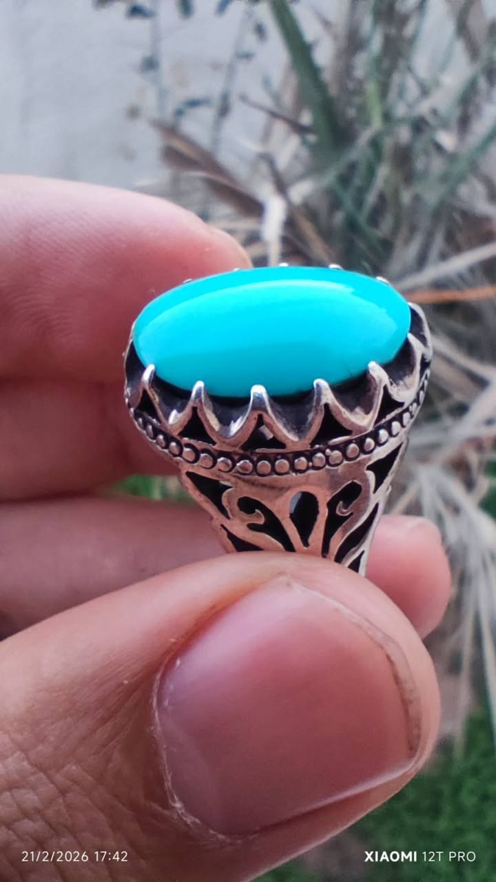 فيروز نيشابوري لب تحفة سعر خاص


**إذا كنت صاحب هذا الإعلان وتريد حذفه لأي سبب، رجاءا أرسل رسالة إلى الدعم الفني**