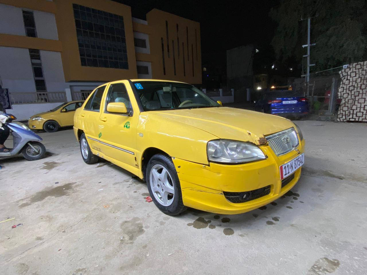 السلام عليكم
شيري كوين ٢٠١١ للبيع  محور كورلا..بأسمي ترايك وين ما تريد سياره كاملة تبريد شغال  مابيها اي نقص مصفرة هيئة وغرامات وسنوية جديدة السعر ٢٨ ورقة
هذا رقمي ‏‪***********‬‏ بي واتساب
