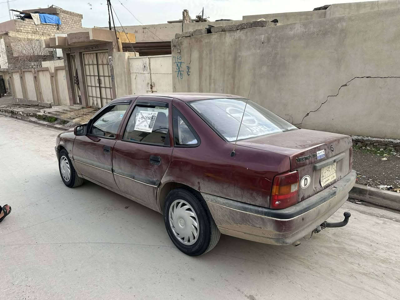 سلام وعليكم فكترا محرك 16 موديل 91 كير توماتيك محرك وكير نضاف مصبوغه جماليه بدون معجون بيها كاربون السعر 45 بيها مجال العنوان موصل الايمن الهاتف ***********
