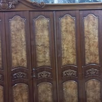 غرفة للبيع • أضرار بسيطة