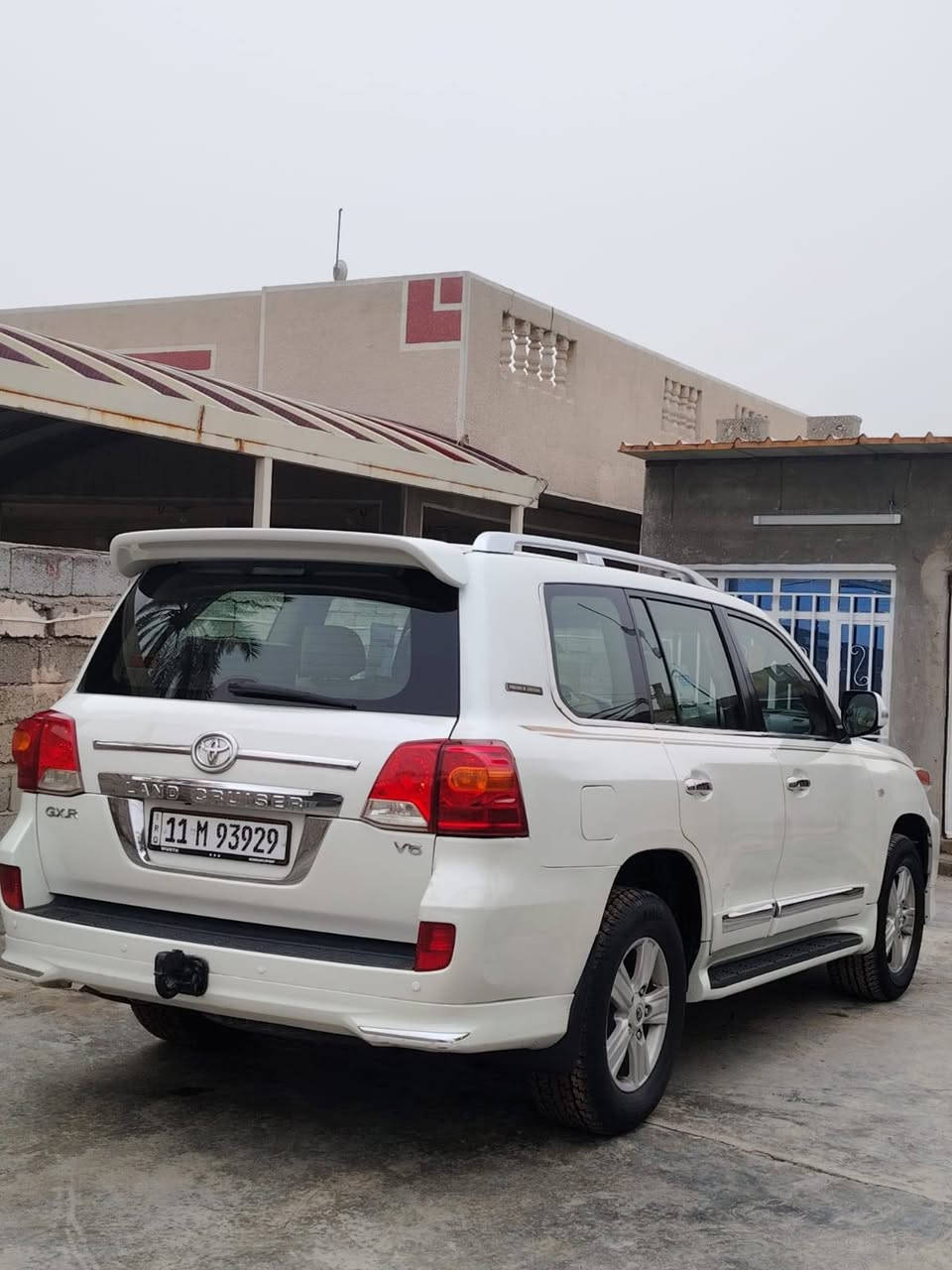 البيع فقط بل اقساط المشتري فقط من سكنة بغداد 

المقدمه 130 ورقه 

لاندكروز موديل 2011.   السياره بيهه سونار 

السونار بل منشور 

  كير مكينه مكفول صدر أمامي و خلفي جديد تخم تاير جديد تدفئة و تبريد ثلج

فوول مواصفات للاخير 

السياره بسمي تحويل مباشر 

رقم بغداد الجديد هزه جديده السنويه جديده ل 2029

العنوان/// بغداد الرستميه 

للإستفسار ***********اتصل 

***********
