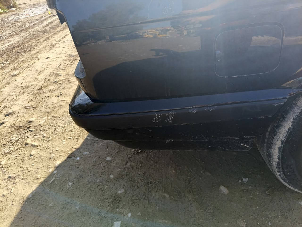 دعاميه بي إم 525 
سعر 175 ألف العنوان موصل ***********
