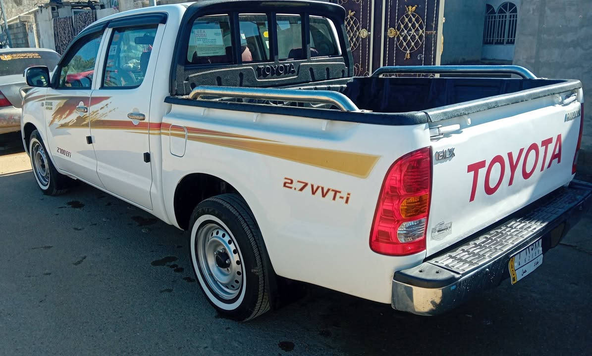 للبيع تيوتا هايلوكس 2008 شرط عل سونار  شاصي 19 سعودي  سياره بلاديه وضع شركه كير محرك واكسل شركة صدر جديد تخم كهربائيات كلها شغاله تدفئه تبريد سياره مال جناي رقم بغداد سنويه 2027
مكان صلاح الدين الضلوعيه رقم الهاتف *********** مكلف 
بل نشر خاص مارد اتصل عل صاحبها تفاهم ويا
