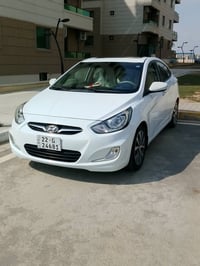 #اكسنت مضلع موديل ١٢ مواصفات  ٤دسك  ٥ويلكب  ٥تكوات سلايت  تحكمات ستيرن...