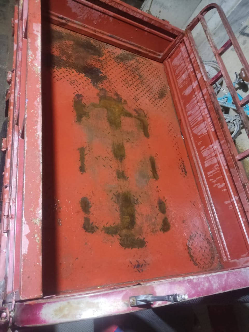 ستوته دايوان موديل 2021
اوراق كاملة 
السعر مليون وربع وبيها مجال
***********
