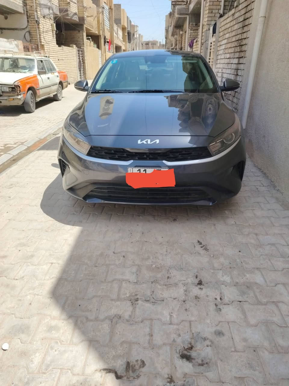 كيا فورتي 2023 
ماشيه 8 الاف 
حادثه قبق جنطه 
165 وبيه مجال
***********
