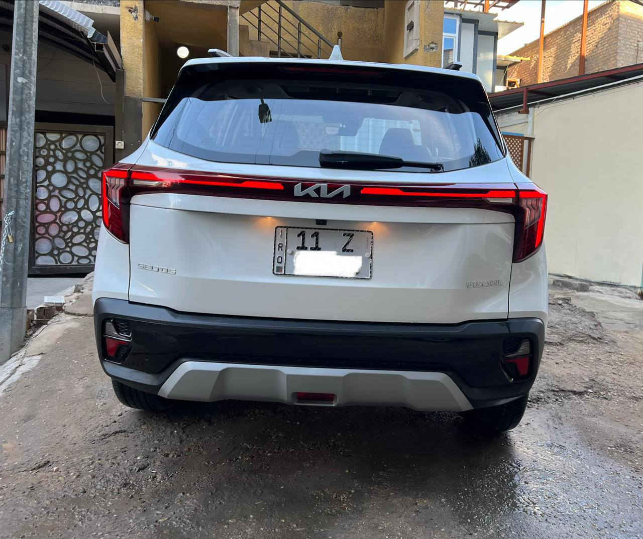 السلام عليكم 
كيا سيلتوس 2025 خليجي ابيض صدفي فوول مواصفات 1/1 اخت الزيرو
رقم بغداد الجديد ( انكليزي ) بأسمي 
ماشية 5 KM فقط
محرك 1500 دبل نوزل اقتصادي ونشط
بانوراما فتحة سقف
بصمة ابواب وتشغيل عدد 2 بصمات مع كتلوكاتها واوراق الشركة كاملة 
كشنات جلد
يدات ابواب نيكل ويل كم تيتانيوم
قطعتين تبريد
هاند بريك كهربائي + اوتو هولد
السبير والعدة مالتها مانازلات من الشركة
رادار مانع تصادم تحديد مسار
كير طيارة
تحكم ستيرن كامل جهتين 
شاشة كبيرة ديجتل متصلة مع كاميرا دوارة
تبريد شاشة
مرايات جانبية كهربائية مع اشارة بالمراية
فول سستم ايرباك عدد 10
اضاءة بالكامل LED زينون
حساس امامي خلفي جانبي
السيارة جديدة جداا وبحالة الزيروو
السعر 188 ورقة وبي مجال
مكاني بغداد المنصور / قرب مول المنصور
***********
