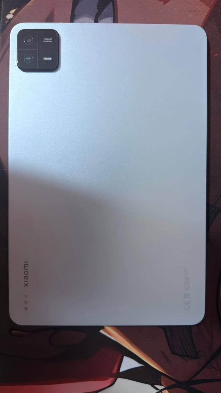 شاومي مستخدم نظيف جدا 
الشاشة: 11 إنش LCD بدقة 2880×1800 ومعدل تحديث 144Hz.
* ⚡ المعالج: Snapdragon 870 قوي للألعاب والاستخدام اليومي.
* 💾 الذاكرة: 6 أو 8 جيجابايت RAM، مع 256 جيجابايت تخزين.
* 🔋 البطارية: 8840mAh مع شحن سريع 33 واط.
* 📷 الكاميرا الخلفية: 13 ميغابكسل.
* 🤳 الكاميرا الأمامية: 8 ميغابكسل.
* 🔊 الصوت: 4 سماعات تدعم Dolby Atmos.
* 📶 الاتصال: Wi-Fi 6 وBluetooth 5.2.
* ⚖️ الوزن: حوالي 490 غرام وسماكته 6.5 ملم.
* 🤖 النظام: أندرويد مع واجهة شاومي (HyperOS حالياً)
السعر 350 بي مجال 
***********.
