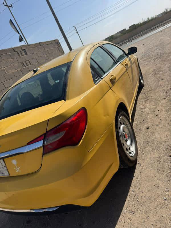 السلام عليكم c200 تكسي  السياره ما اندل راعيها أبيع كوم حديد  ولكير ما ينمر ولمكينه حمت وطفت قبل كم يوم ما ادري شبيهة أبيع كايمه الباقي كهربائيات جاهزه تبريد ثلج حداديه   تايرات جديده دواخل اوبامه نضيفه السياره رايدها ب٣٠ عنواني البصره الزبير  اي استفسار واتساب ما متواجد علا الفيس ***********
