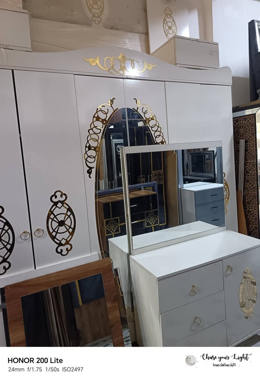 تم وصول وجبه جديده من غرف نوم مستعمله شرط نضافه بسعار مناسبه تكريت حي العصري نهايت شارع البلديه ***********
