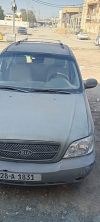 سيدونا بانزين مديل 2005 لبيع السعر 55 مبايل 07801177236