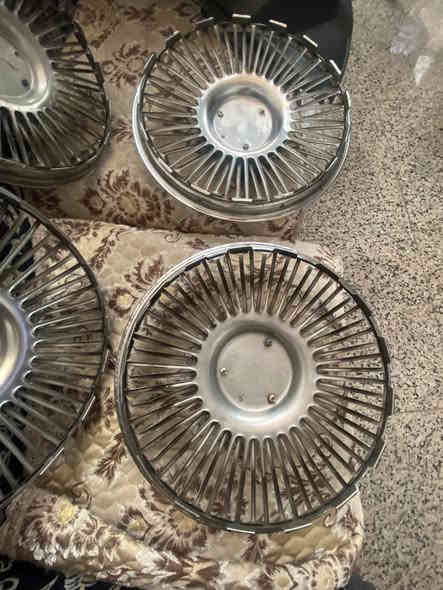 تخم كلكسي نضيفات 
للبيع السعر خاص مكاني كوت
للستفسار***********
