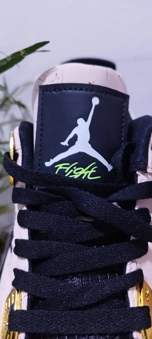 نايك جوردن ماستر كوالتي باركود كلشي واضح بالصور وسعر ما مطروق بسسس 30 الف 🔒 شامل  التوصيل سعر ثابت حجز خاص


**إذا كنت صاحب هذا الإعلان وتريد حذفه لأي سبب، رجاءا أرسل رسالة إلى الدعم الفني**