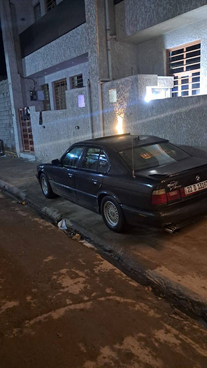 السلام عليكم
بي ام لبيع او مراوس 
موديل 92
تبريد شغال 
لا ضربه لا معجون 
رقم شمالي تحويل ثاني يوم 
السياره مصبوغه عام جماليه فقط
السعر 60بيها مجال 
المكان واسط قضاء العزيزيه 
***********
متوجد ماسنجر
