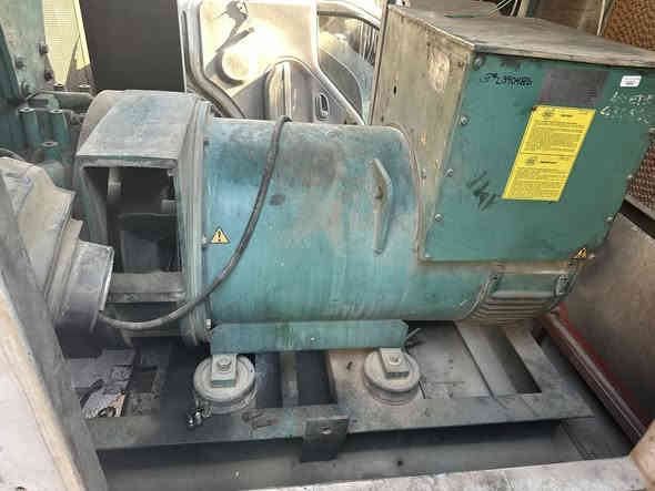 للبيع توليد 480 كيفي مع شاصي وراديتر وبرودكشن دي
*********** 
الشيخ عمر بكراج الامانه
