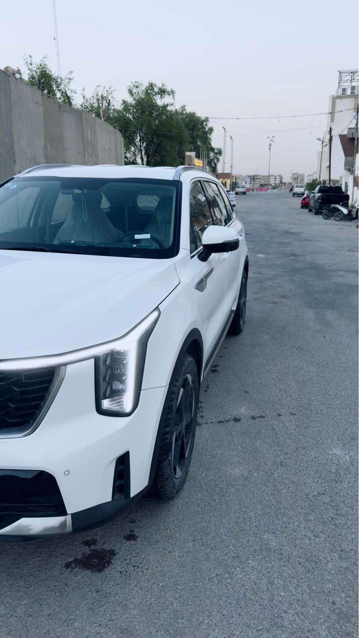 للبيع | كيا سورينتو 2024 خليجي 🇰🇷

✔️ موديل: 2024
✔️ محرك: 3.5 V6
✔️ دفع رباعي AWD
✔️ ممشى: 28,800 كم فقط
✔️ خليجي أصلي
✔️ بدون أي حادث أو صبغ
✔️ مكفولة
✔️ 7 مقاعد
✔️ شاشة كبيرة + عدادات رقمية
✔️ ناقل حركة إلكتروني (دوار)
✔️ شاحن لاسلكي
✔️ حساسات أمامية وخلفية
✔️ السيارة بحالة الوكالة ولا تحتاج أي مصروف.
✔️رقم بغداد جديد

السعر المطلوب: 31000 دولار قابل للتفاوض بالمعقول بعد المعاينة.

📍الموقع: بغداد

للاستفسار أو المعاينة يرجى التواصل عبر الخاص أو الاتصال على الرقم: (***********) بغداد, العراق
