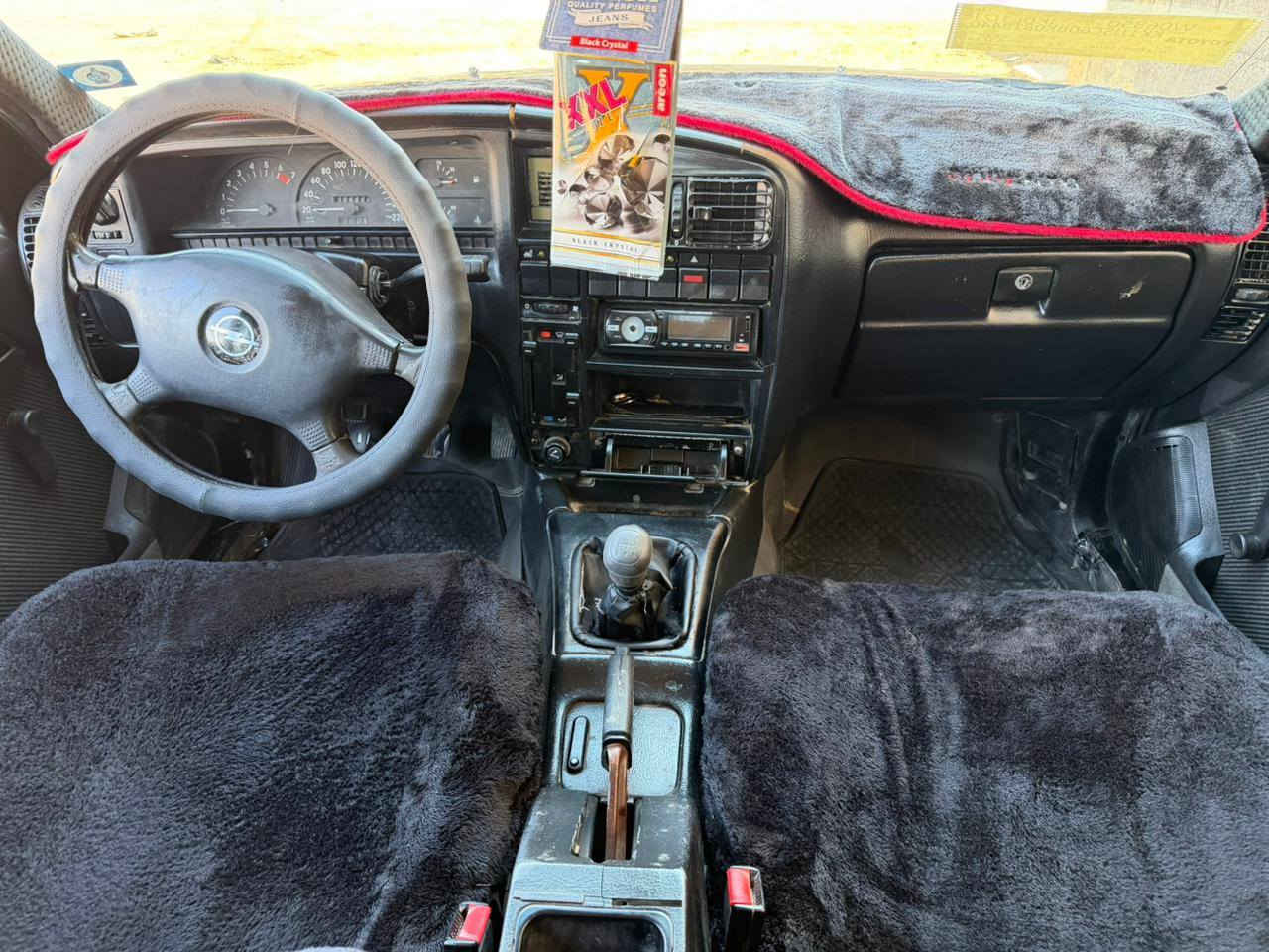 يا الله السلام عليكم اوبل اوميكة موديل 92 رقم انبار سنويه لل 28 تخم تاير   محرك كير جديد كهربائيات شغاله السياره حلوه وجاهزه سعر السياره 38 بمجال مكان السياره الانبار هيت ***********
