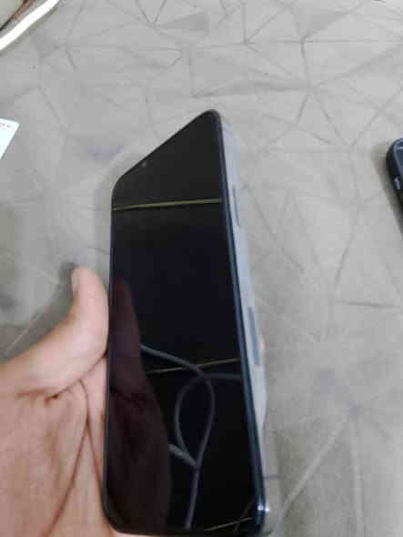 السلام عليكم ايفون 13برو ماكس
مكفول من كلشي نضافه ٩٩ ٪؜

الجهاز كارتونه موجوده متنكعه

ذاكره ٥١٢

ما مبدل اي شي بي 

البطاريه  بلادي 92

السعر 800الف وبي مجال بسيط للشراي 

بي كفرات جدد ٣ سعر الواحد ١٥ الف

بي سماعه واير وكاله 

وبي شاحنه وكاله اصليه

وبعد ملحقات هوايه

وانطي ضمان بي

***********
