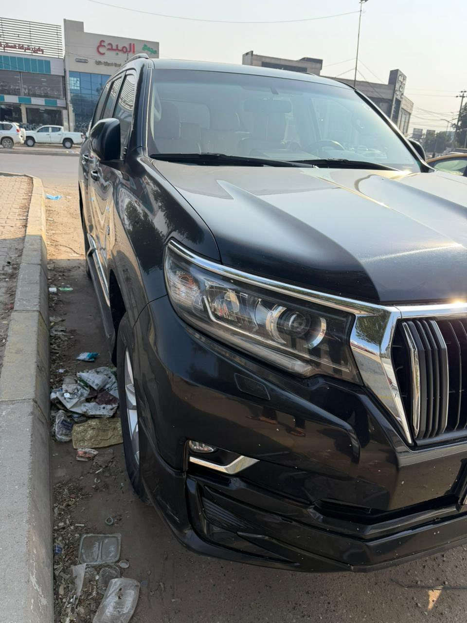 السلام عليكم برادو ٢٠٢٣ وكالة جيهان ٦ سلندر TXL  ماشيه ٧٢ الف كيلو رقم اربيل مكفوله من الدعاميه للدعاميه السعر $٤٣ وبيها مجال ***********
