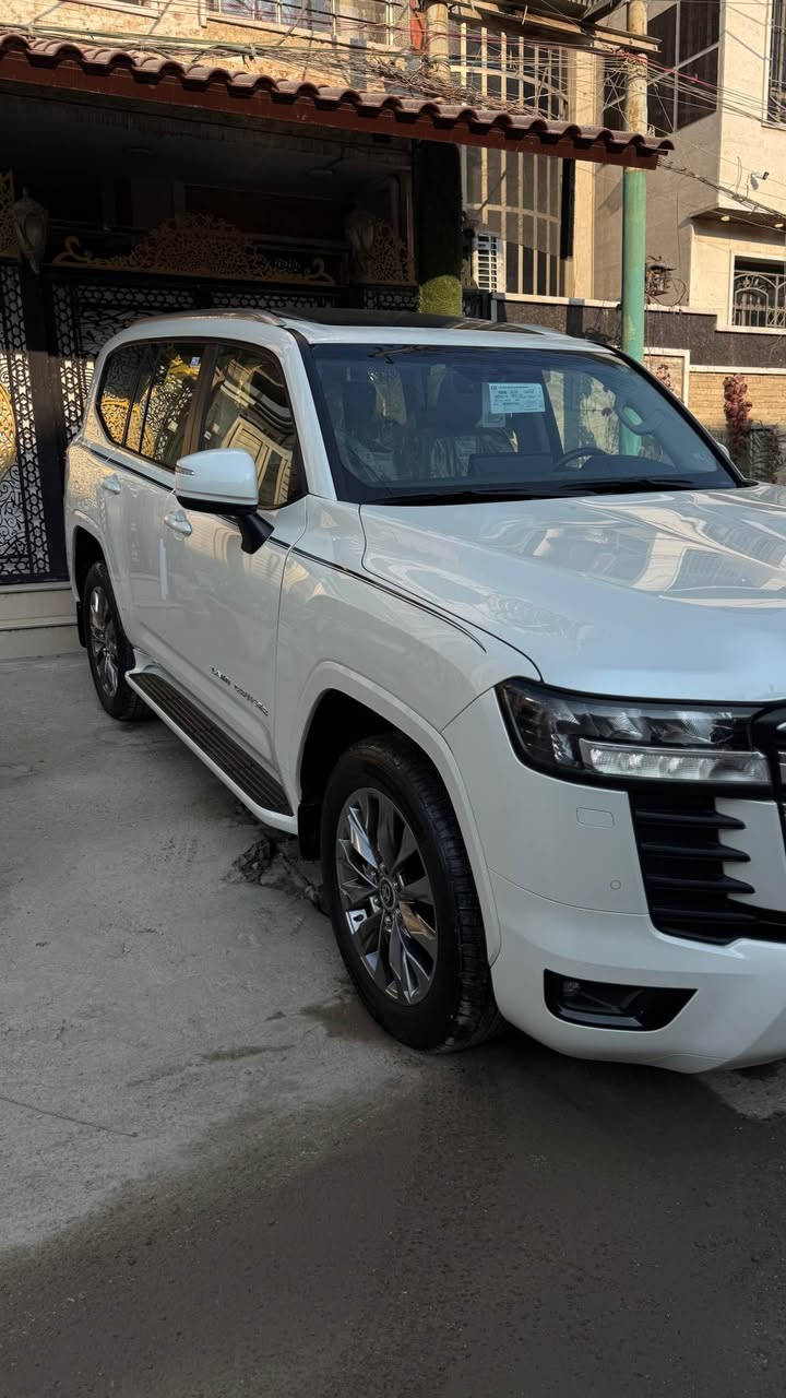 سلام عليكم….
لاندكروز ساز  GXR
شاشات اصليه تطبيق
خاليه من الملاحضات جديده
موديل 2024
ماشيه 23000 كيلو متر
السعر 70000 $$$
بغداد حي البنوك 
هاتف *********** بغداد, العراق
