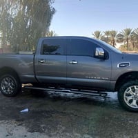 نيسان تيتان • لاندكروزر • بابل