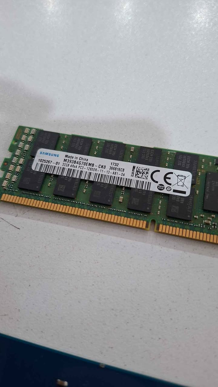 ram laptop 2gb 4gb 8gb 
ram desktop 4 gb 8gb 
ram server 16gb أربيل, العراق


**إذا كنت صاحب هذا الإعلان وتريد حذفه لأي سبب، رجاءا أرسل رسالة إلى الدعم الفني**