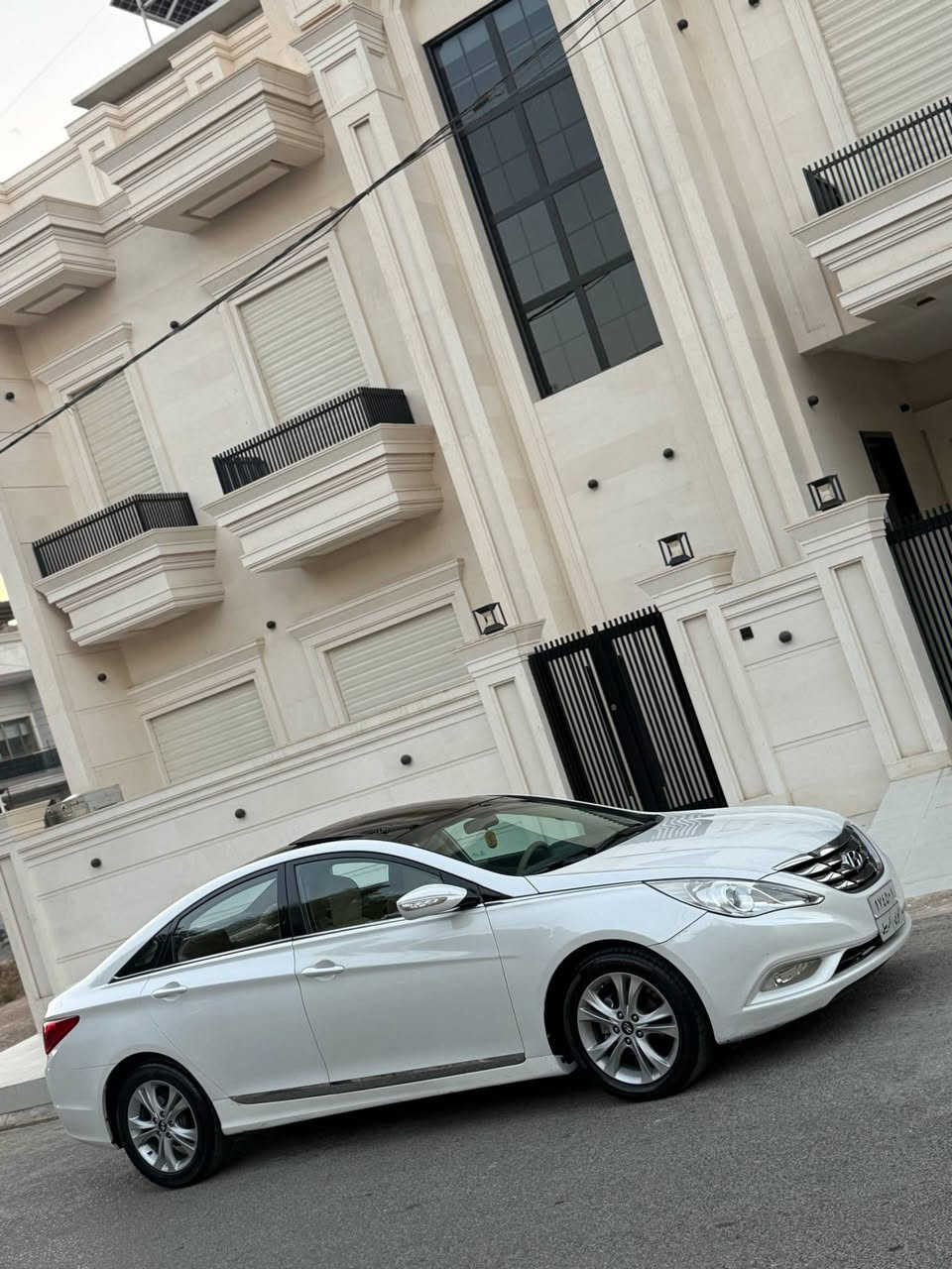 سيارة سوناتا وارد خليجي 2011
شرط كير محرك صدر امامي خلفي جاهزها اربعه تايرات جددت بيها فقط جاملغ امامي كلير وباقي سياره كفاله عامه موصفات معروفه مكاني صويره سعر 132 اتصال 
***********
