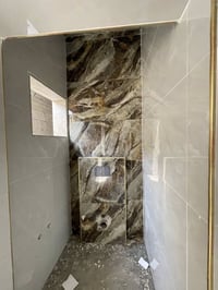 لاصق الوطنية • جودة • ثقة