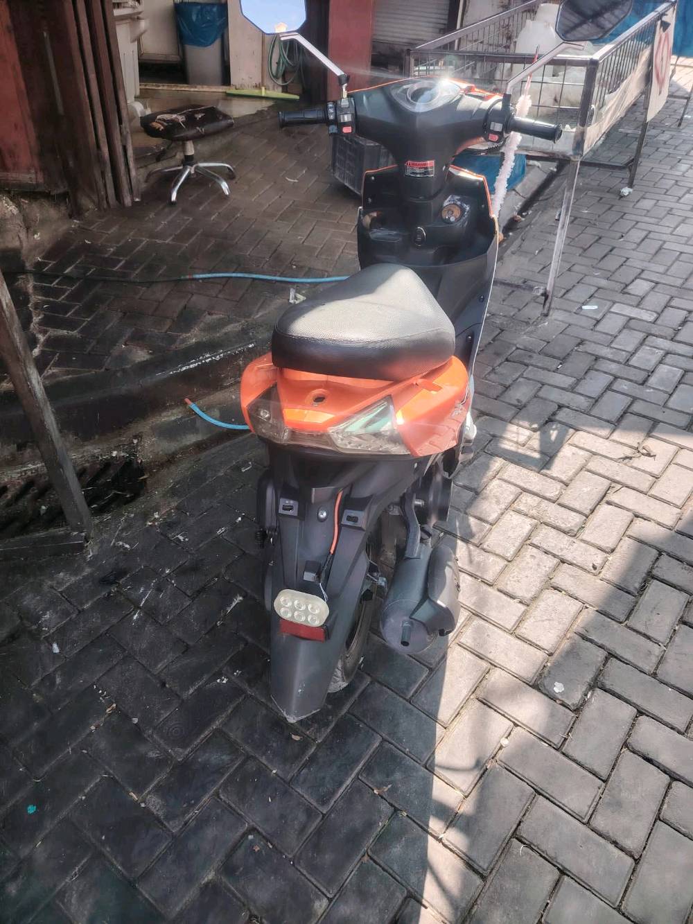 ديالى جلولاء 
ماشي 12الف و قابل للزيادة 