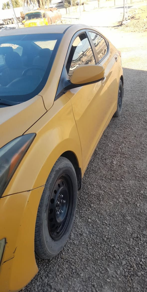 النترا 16 امريكي  مواصفات عاديه حادثه كلش بسيط  شويه باجاملغ وحافه  بنيد بدون كلشي  سياره ليبل واحد *********** اتصل اني مكلف بنشر مكاني بابل رقم بابل
